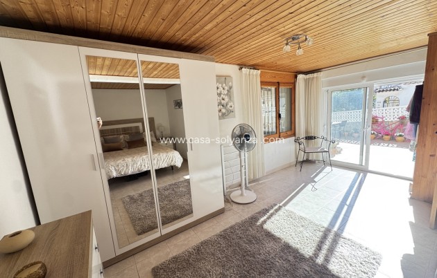 Resale - Villa - Villamartin - Villamartín