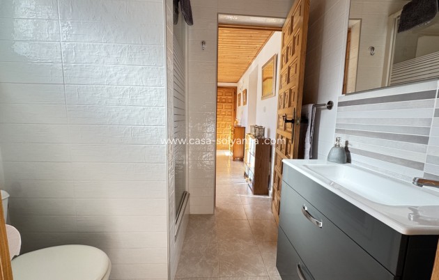 Resale - Villa - Villamartin - Villamartín