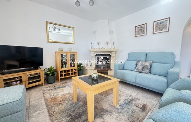 Resale - Villa - Villamartin - Villamartín