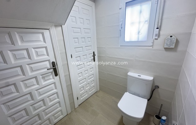 Resale - Villa - Villamartin - Villamartín