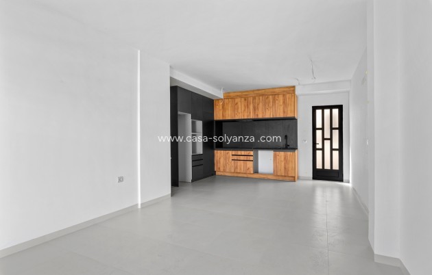 Reventa - Apartamento / piso - San Miguel de Salinas - Inland