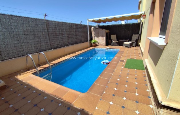 Resale - Villa - Torrevieja - Aguas nuevas