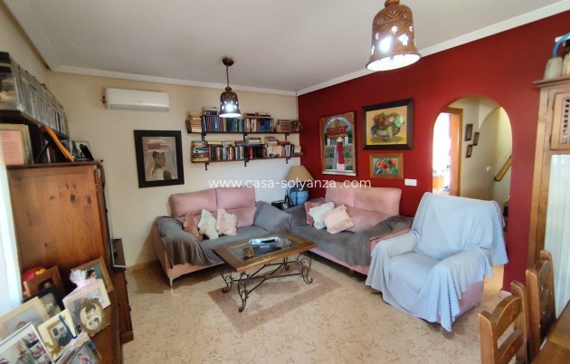 Resale - Villa - Torrevieja - Aguas nuevas