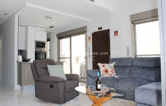 Wiederverkauf - Villa - Orihuela Costa - Costa Blanca