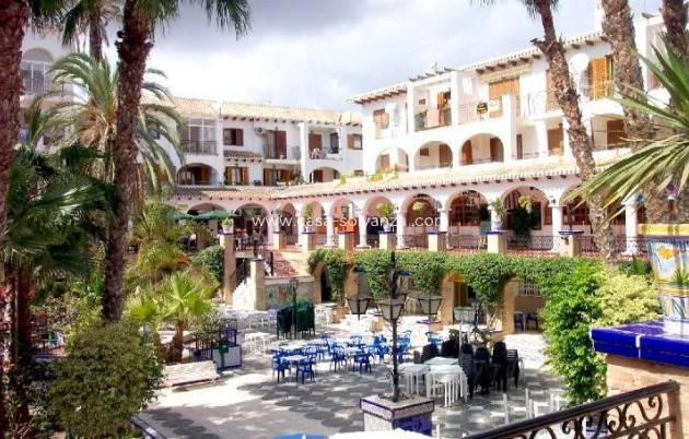 Resale - Apartment / flat - Orihuela Costa - Costa Blanca