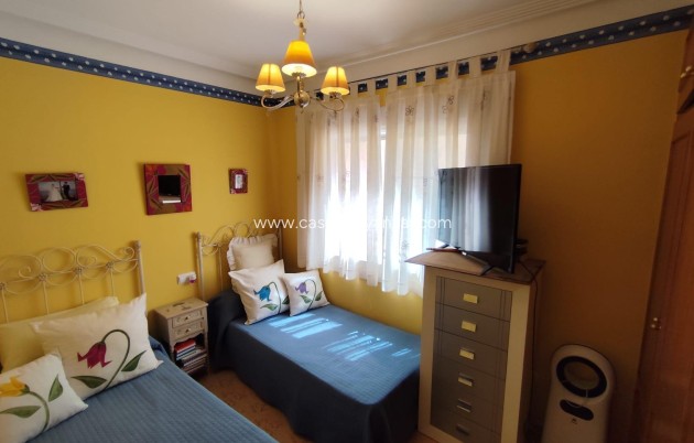 Resale - Villa - Torrevieja - Aguas nuevas