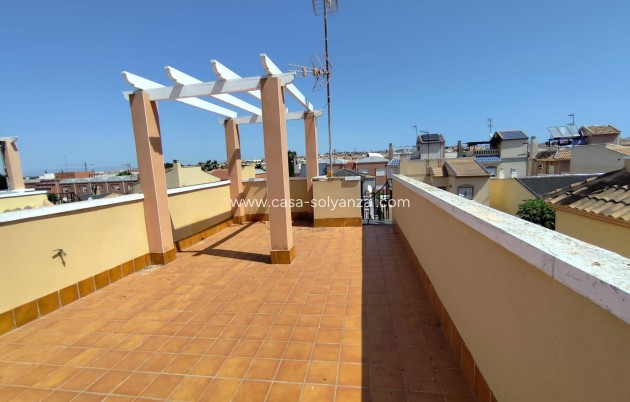 Resale - Villa - Torrevieja - Aguas nuevas