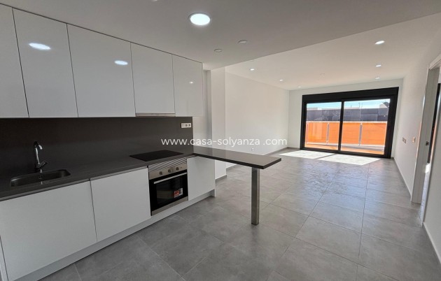 Resale - Apartment / flat - Torrevieja - Estacion Autobuses