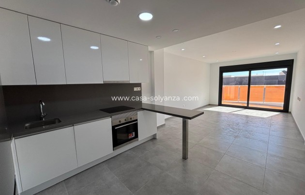 Resale - Apartment / flat - Torrevieja - Estacion Autobuses