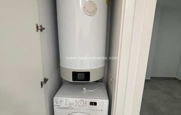 Resale - Apartment / flat - Torrevieja - Estacion Autobuses