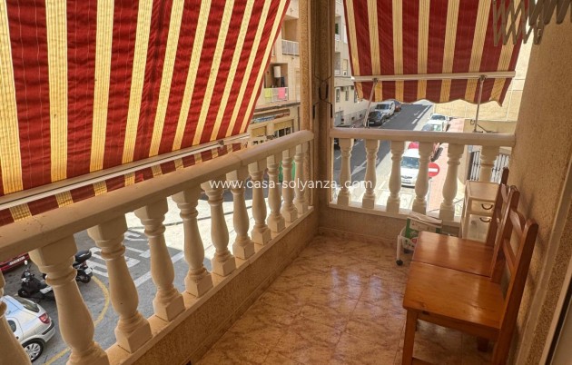 Herverkoop - Appartement / flat - Torrevieja - Habaneras