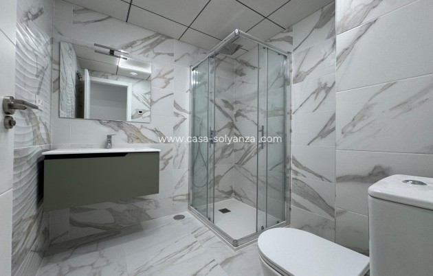 Resale - Apartment / flat - Torrevieja - Center