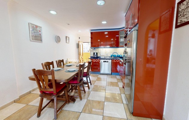 Revente - Appartement - Torrevieja - Puerto Deportivo Marina Salinas