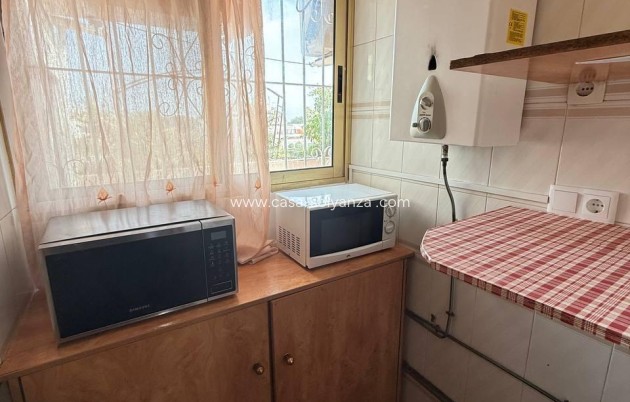 Resale - Apartment / flat - Orihuela Costa - Punta Prima