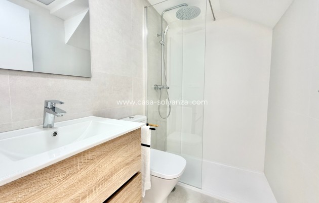 Neue Gebäude - Bungalow - Cox