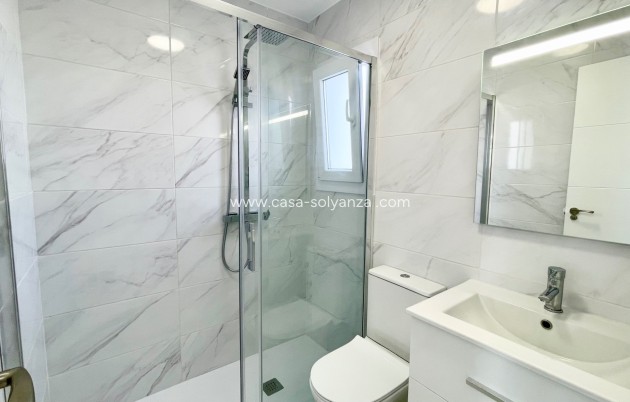 Herverkoop - Herenhuis - Torrevieja - Los Balcones