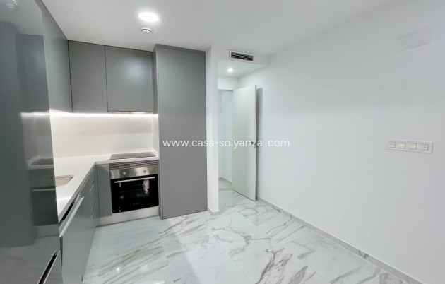 Revente - Appartement - Torrevieja - Center