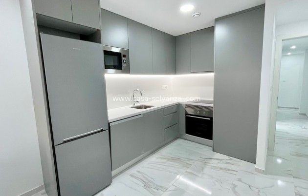 Revente - Appartement - Torrevieja - Center