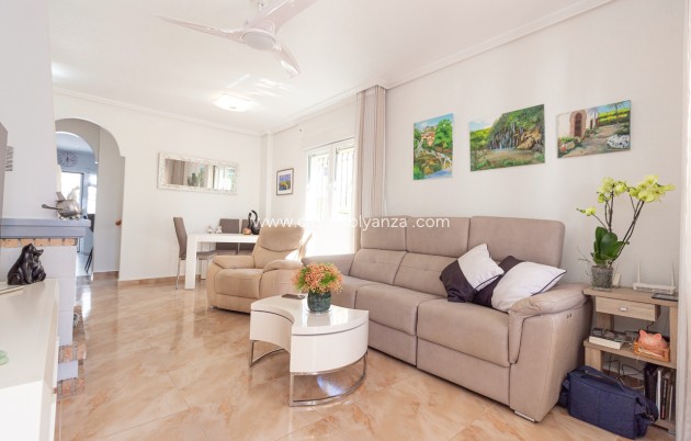 Reventa - Villa - La Zenia