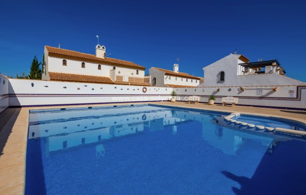 Reventa - Villa - La Zenia