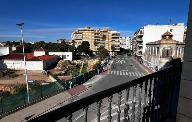 Wiederverkauf - Wohnung - Torrevieja