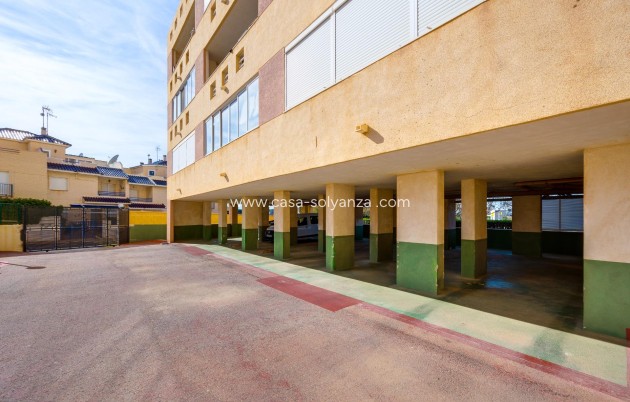 Resale - Apartment / flat - Torrevieja - La veleta