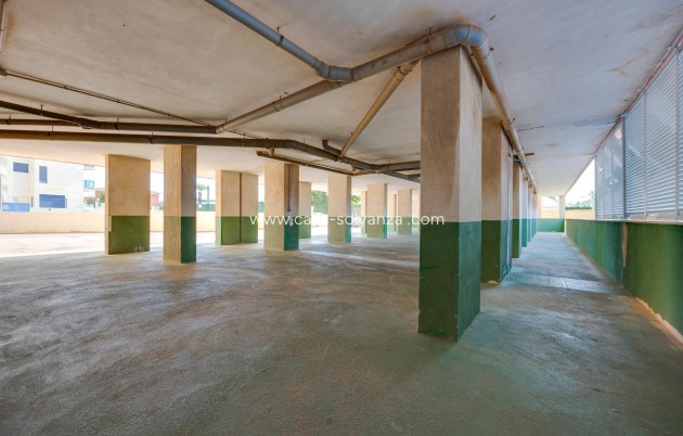 Resale - Apartment / flat - Torrevieja - La veleta