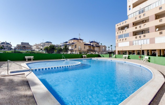 Resale - Apartment / flat - Torrevieja - La veleta