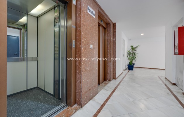 Resale - Apartment / flat - Torrevieja - La veleta