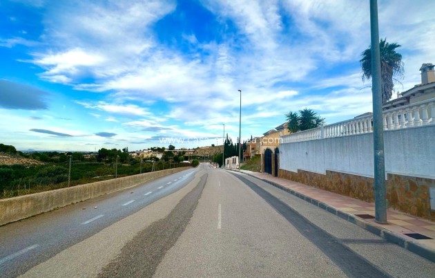 Herverkoop - Villa - Bigastro - Comunidad Valenciana