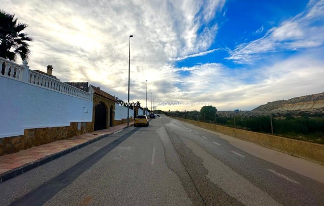 Herverkoop - Villa - Bigastro - Comunidad Valenciana