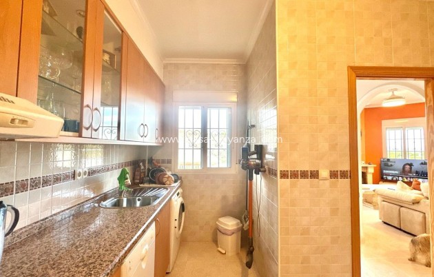 Herverkoop - Villa - Bigastro - Comunidad Valenciana