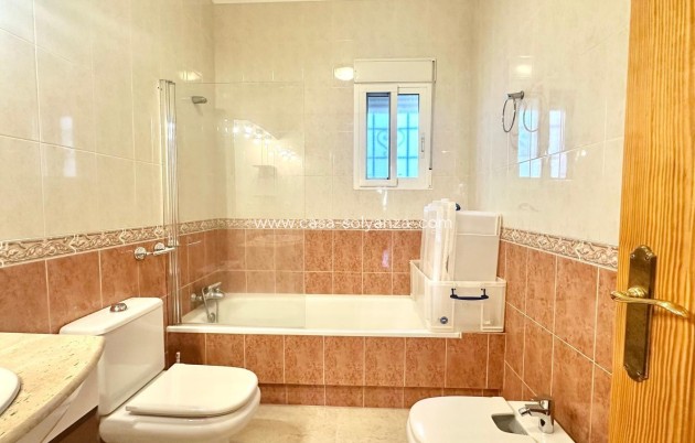 Herverkoop - Villa - Bigastro - Comunidad Valenciana