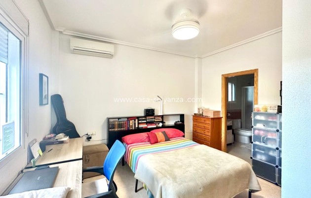 Herverkoop - Villa - Bigastro - Comunidad Valenciana