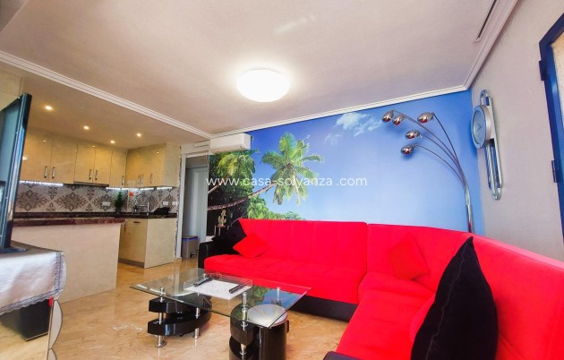 Resale - Apartment / flat - Torrevieja - Costa Blanca