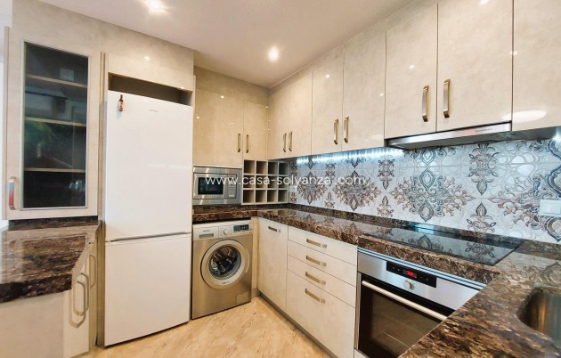 Resale - Apartment / flat - Torrevieja - Costa Blanca