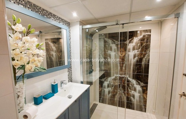 Resale - Apartment / flat - Torrevieja - Costa Blanca