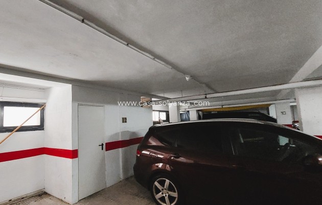 Resale - Apartment / flat - Torrevieja - Costa Blanca