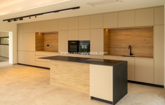 Neue Gebäude - Villa - Calpe - La Fustera