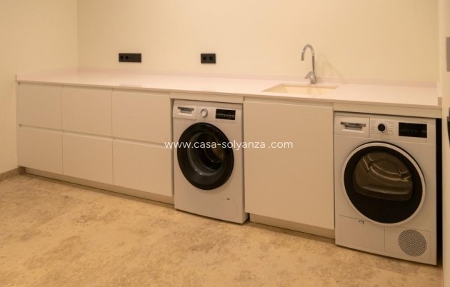 Neue Gebäude - Villa - Calpe - La Fustera