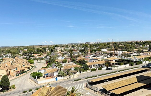 Resale - Apartment / flat - Orihuela Costa - Dehesa De Campoamor