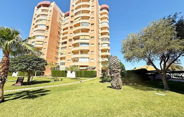Resale - Apartment / flat - Orihuela Costa - Dehesa De Campoamor