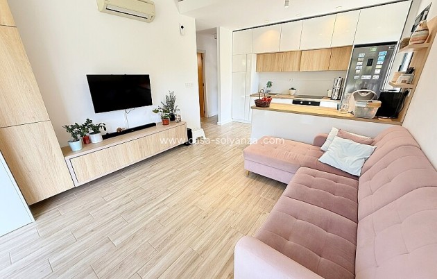 Revente - Villa - Orihuela Costa - La Zenia