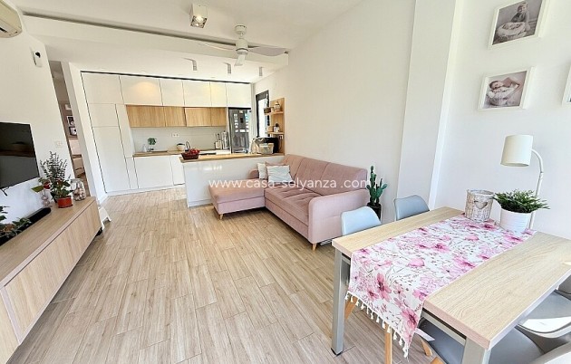 Revente - Villa - Orihuela Costa - La Zenia