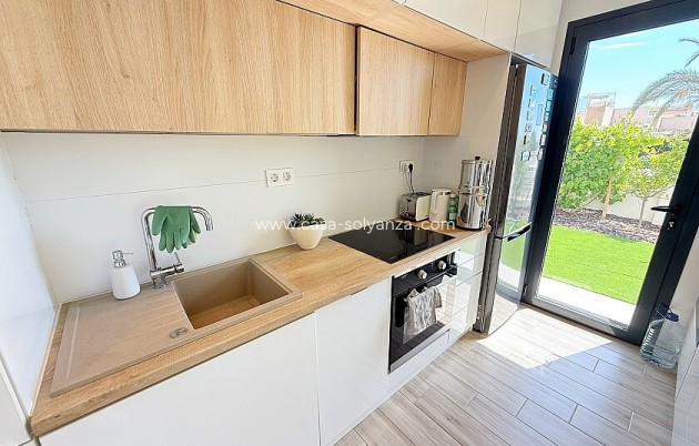 Revente - Villa - Orihuela Costa - La Zenia