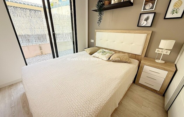 Revente - Villa - Orihuela Costa - La Zenia