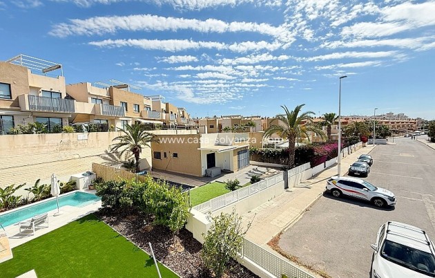 Revente - Villa - Orihuela Costa - La Zenia