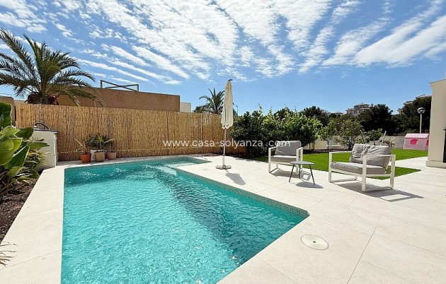 Revente - Villa - Orihuela Costa - La Zenia