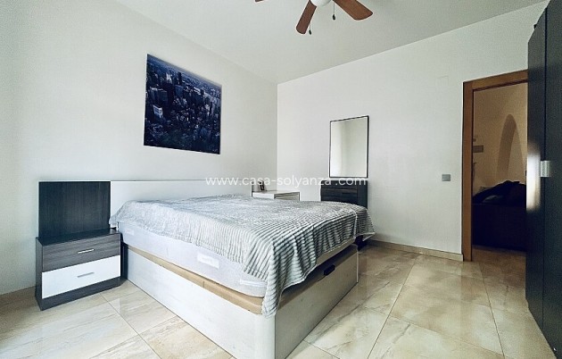 Herverkoop - Herenhuis - Torrevieja - Los Balcones