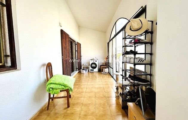 Herverkoop - Herenhuis - Torrevieja - Los Balcones